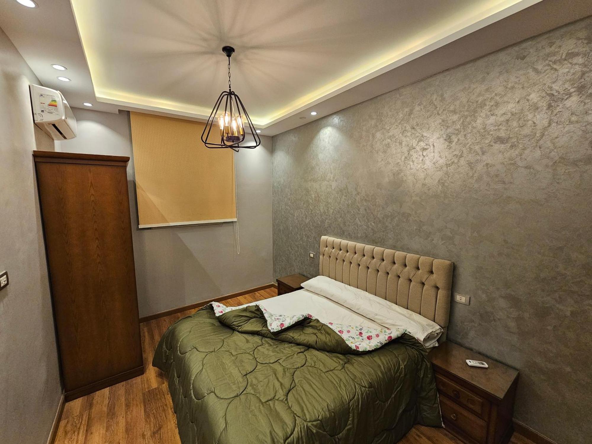 3rd Floor Luxury Apartment-families Only Apartment Alexandria
