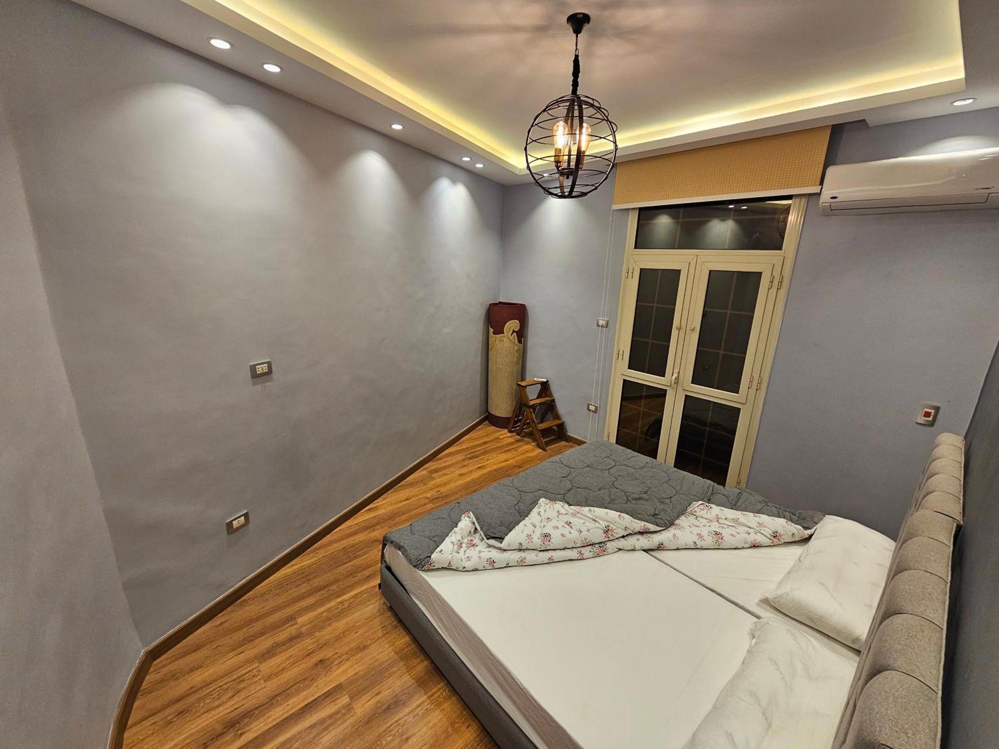 3rd Floor Luxury Apartment-families Only Apartment Alexandria