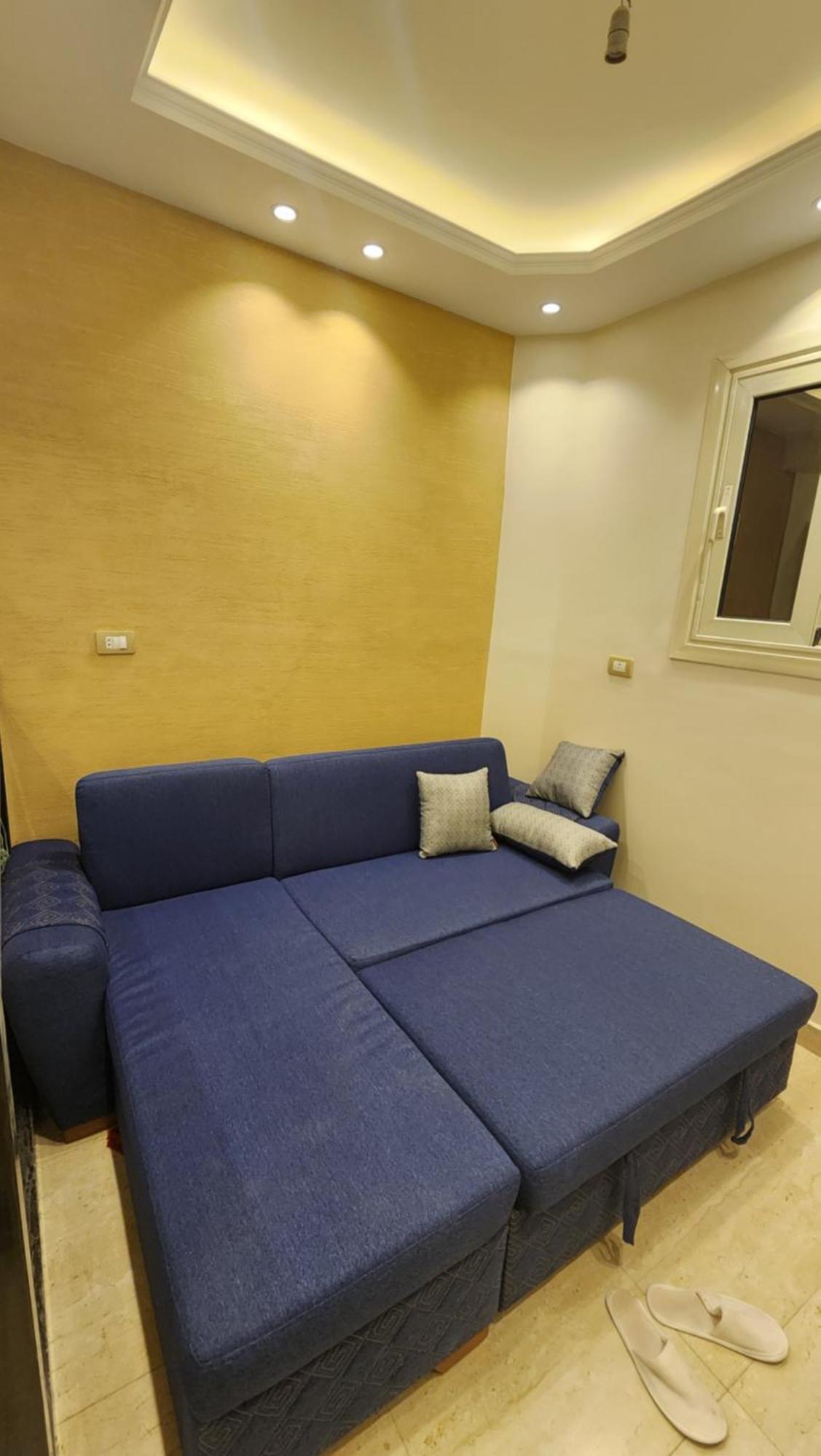 Apartment 3rd Floor Luxury Apartment-families Only
