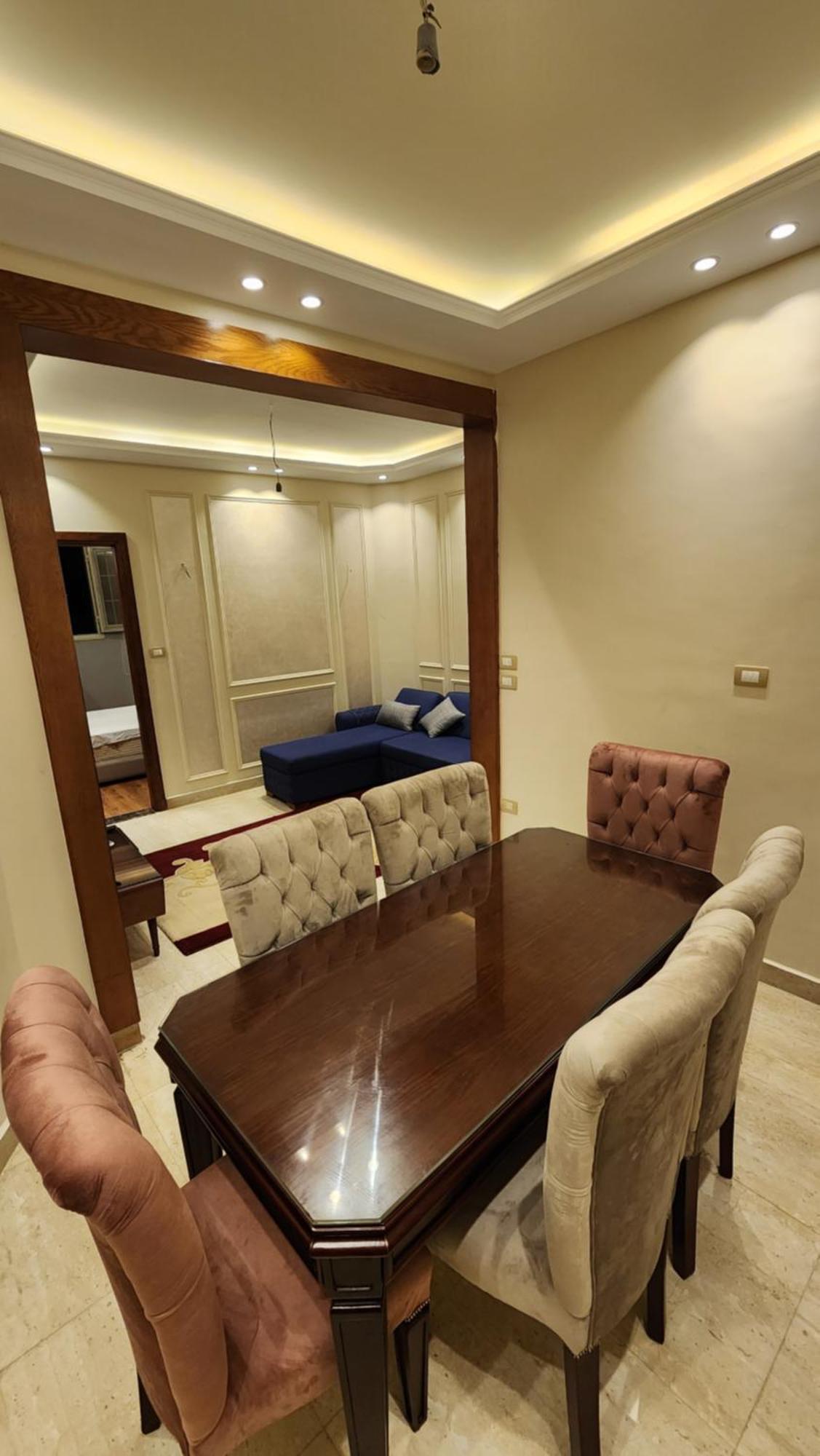 3rd Floor Luxury Apartment-families Only Alexandria