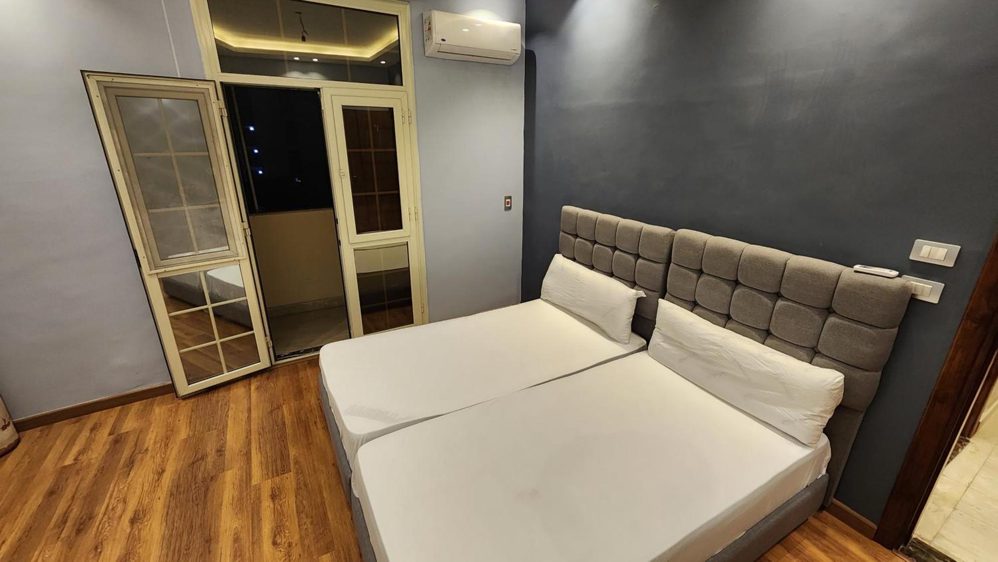 3rd Floor Luxury Apartment-families Only * Alexandria