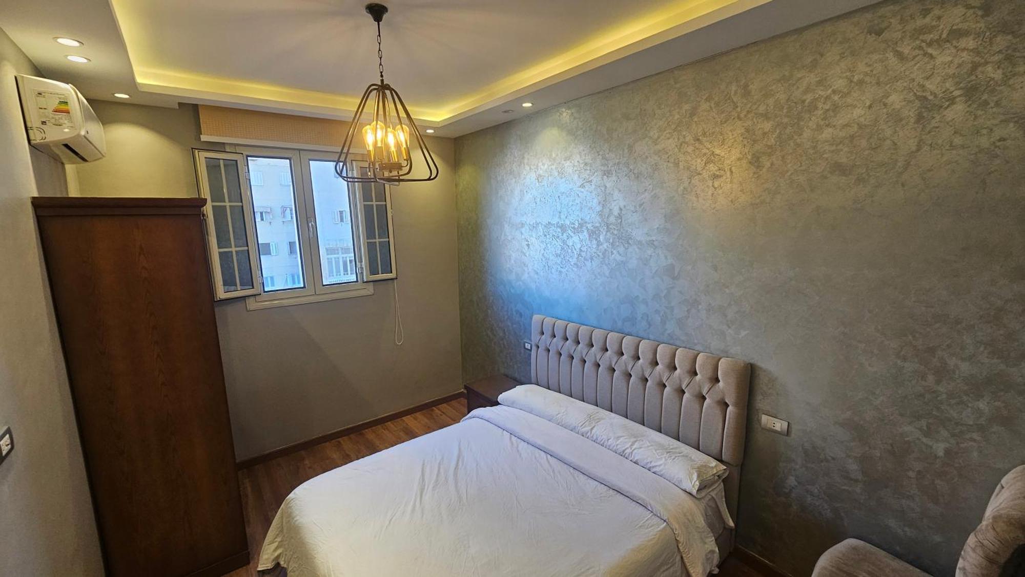 Apartment 3rd Floor Luxury Apartment-families Only