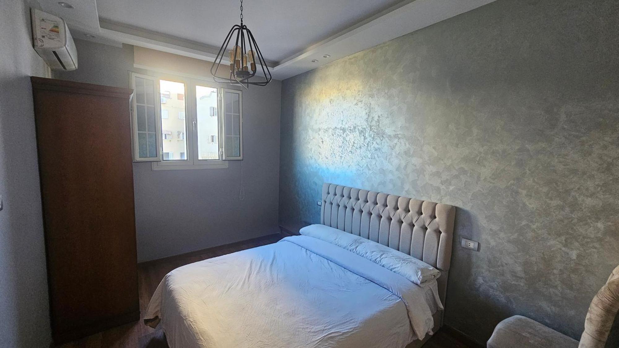 Apartment 3rd Floor Luxury Apartment-families Only